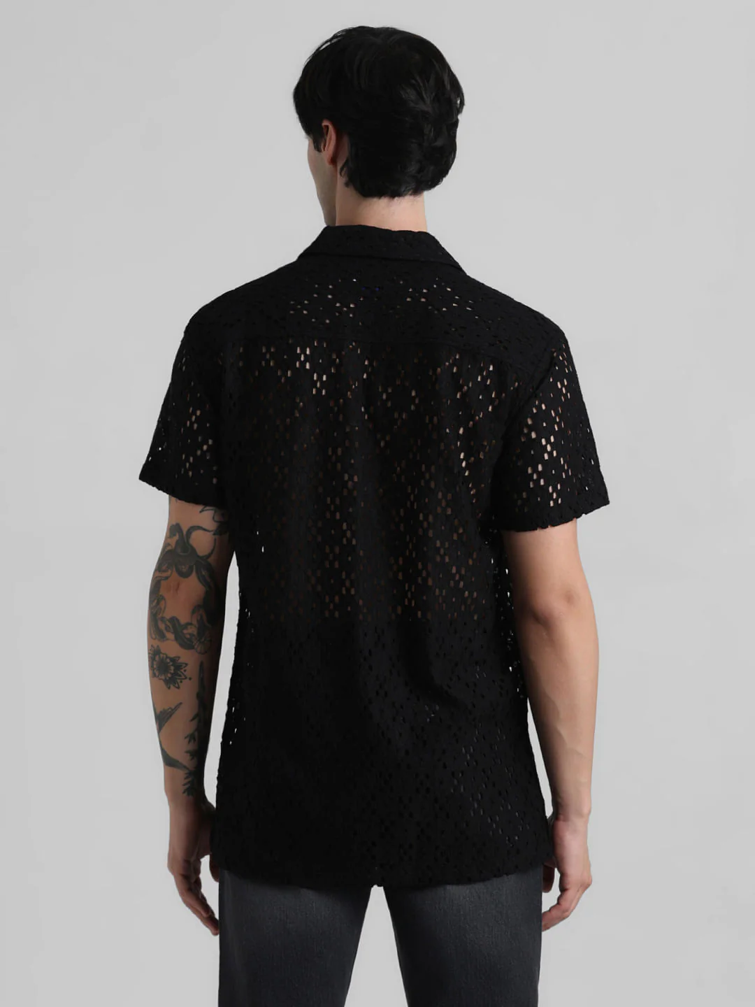 Black Cut-Out Short Sleeves Shirt - Image 4