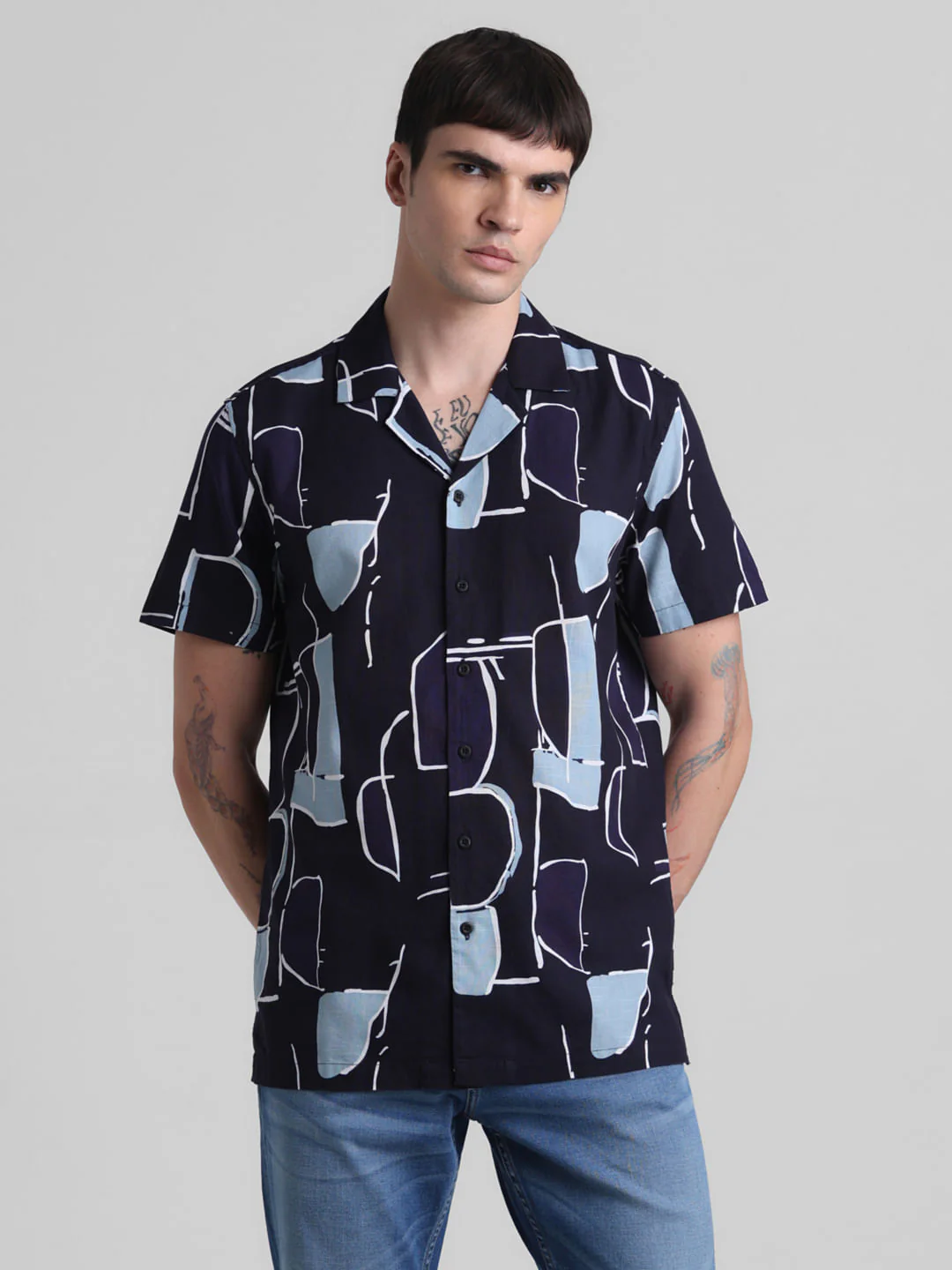 Blue Printed Short Sleeves Shirt - Image 2
