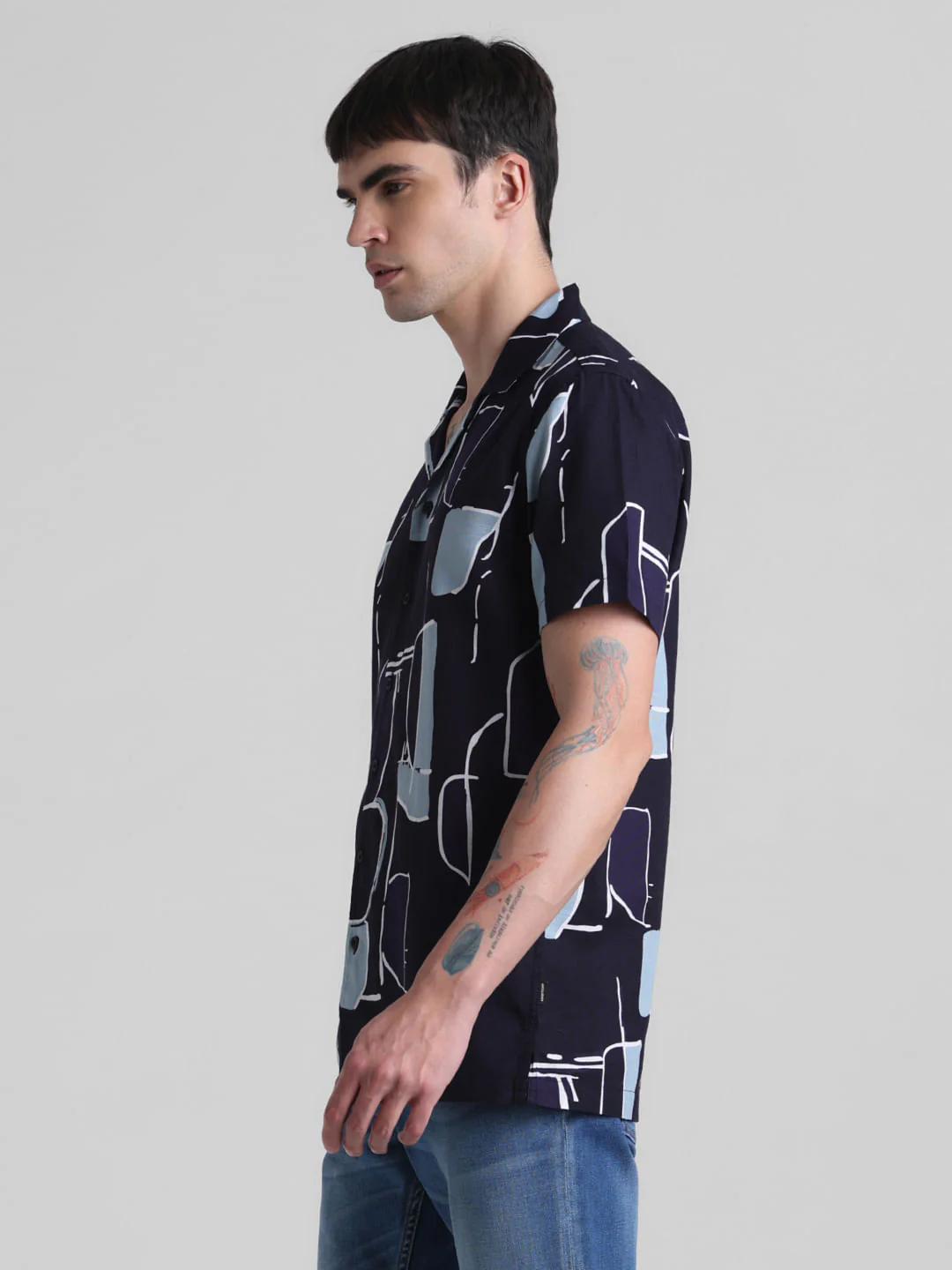 Blue Printed Short Sleeves Shirt - Image 3