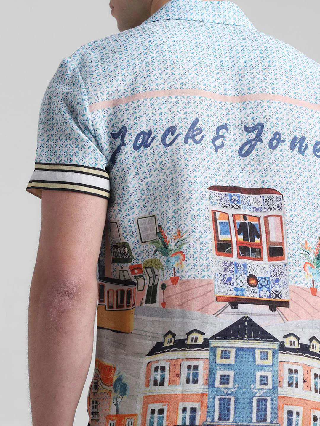 Blue Printed Short Sleeves Shirt - Image 6