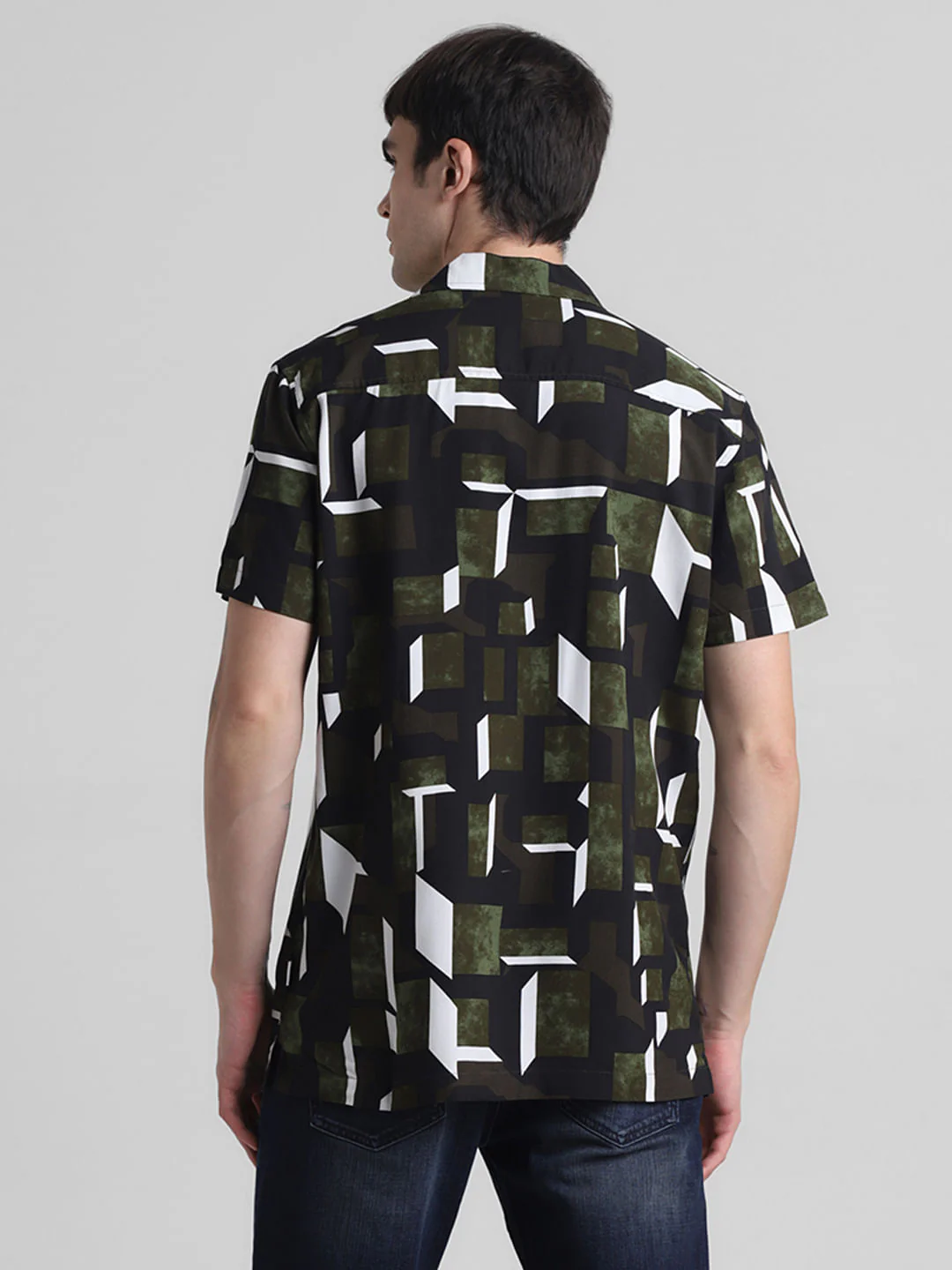 Green Printed Short Sleeves Shirt - Image 4
