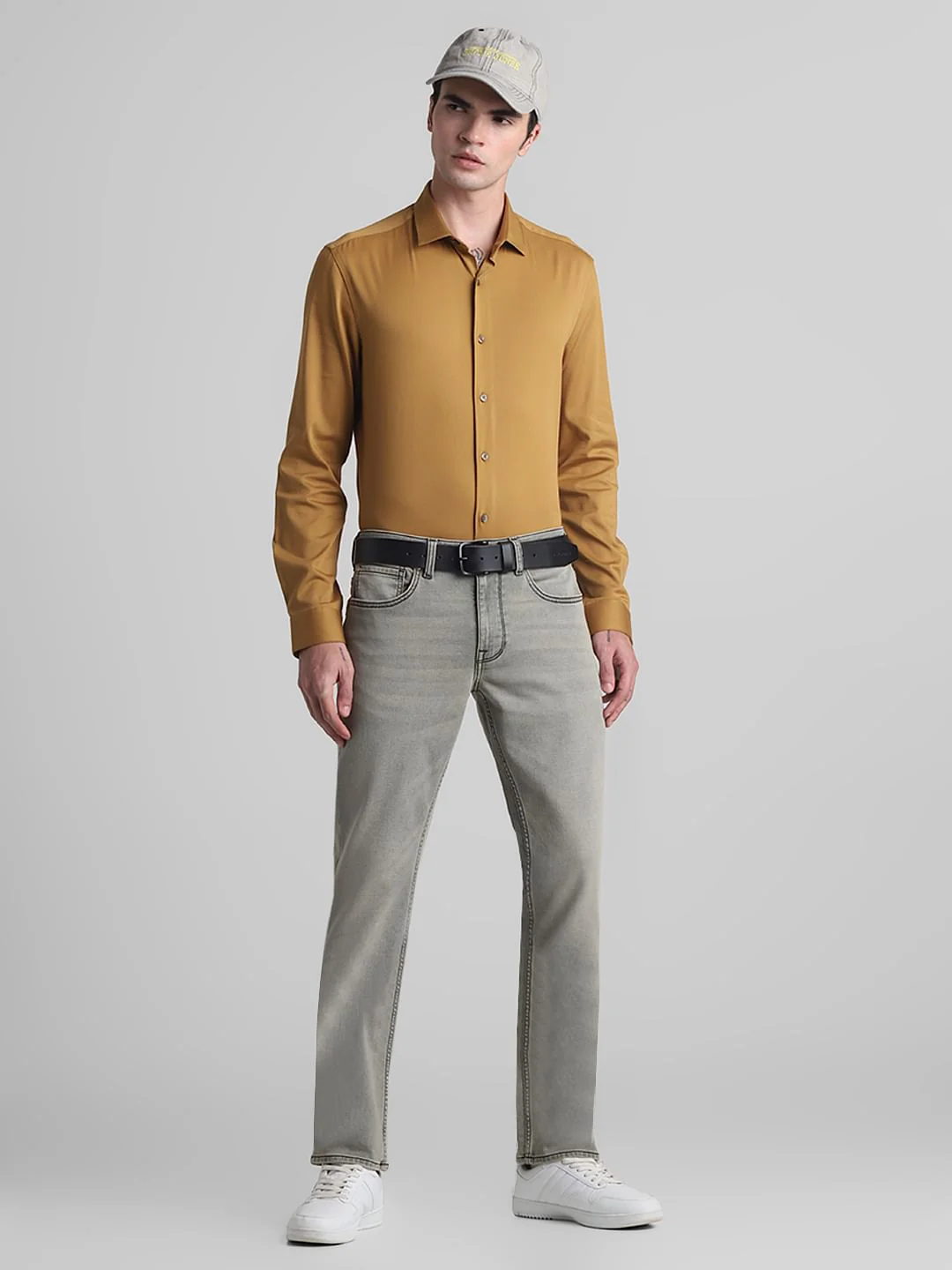 Green Mid Rise Clark Regular Fit Jeans - Image 6