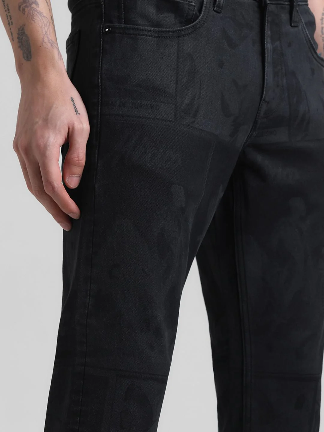 Black Low Rise Glenn Slim Fit Jeans - Image 4