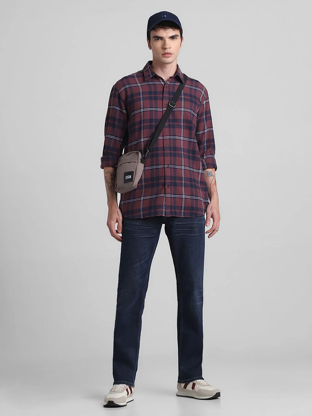 Dark Blue Mid Rise Clark Regular Fit Jeans - Image 6