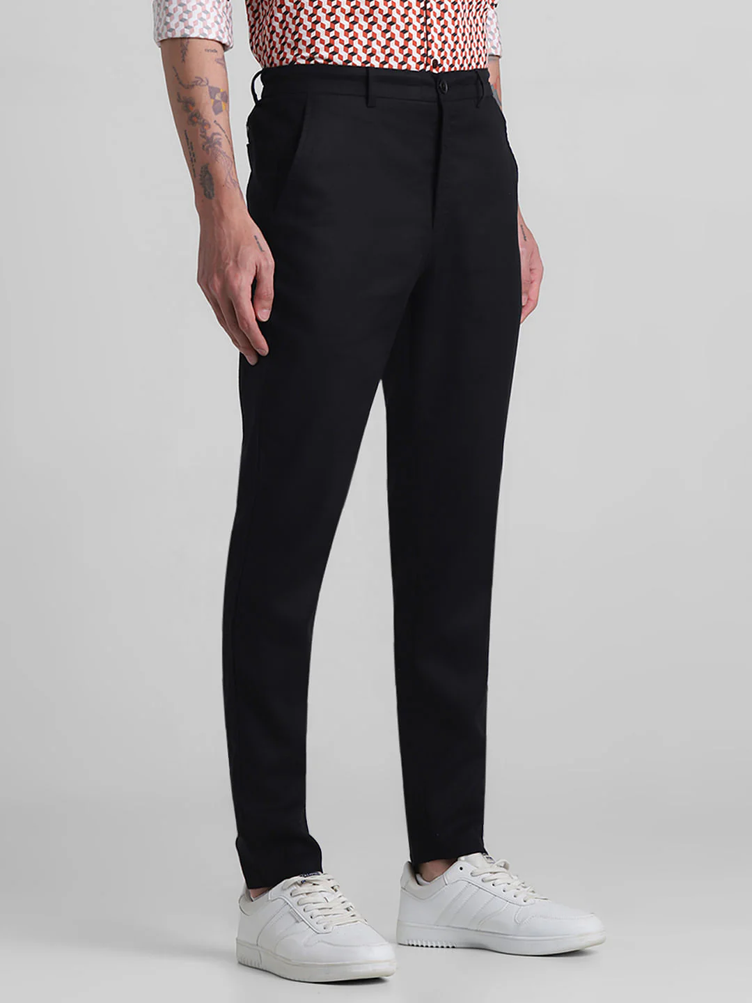 Black Mid Rise Cotton Pants - Image 2