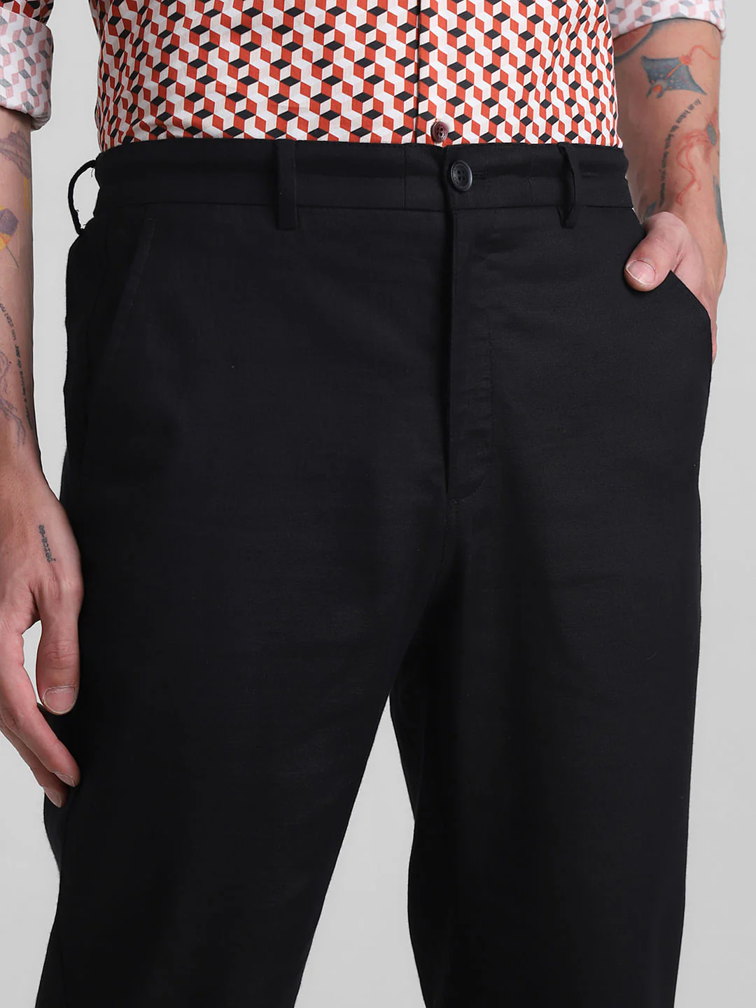 Black Mid Rise Cotton Pants - Image 4