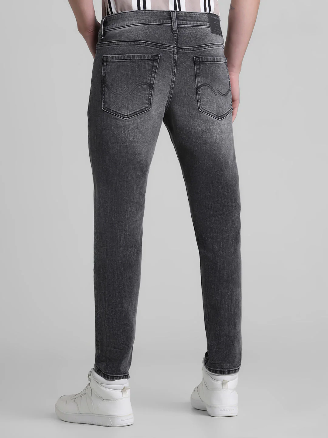 Black Mid Rise Washed Brak Slim Fit Jeans - Image 3