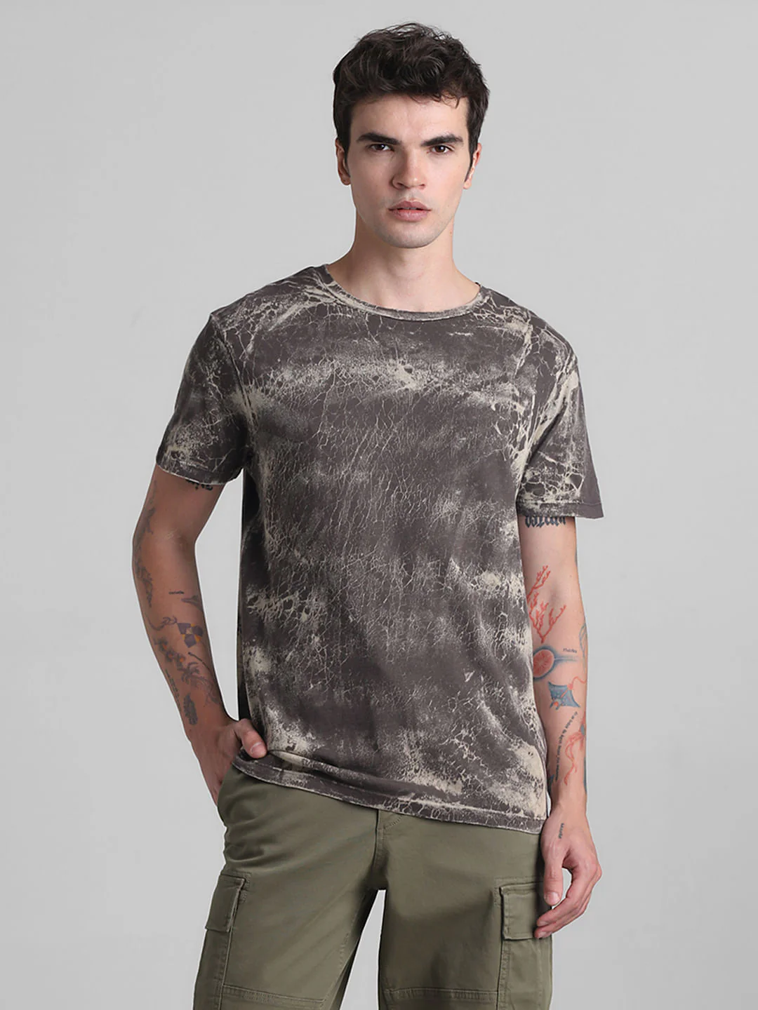 Black Printed Acid Washed T-shirt - Image 2