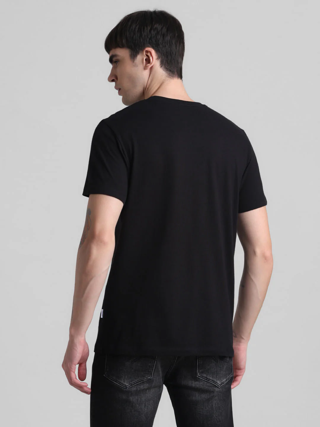 Black FRIYAY Text T-shirt - Image 4