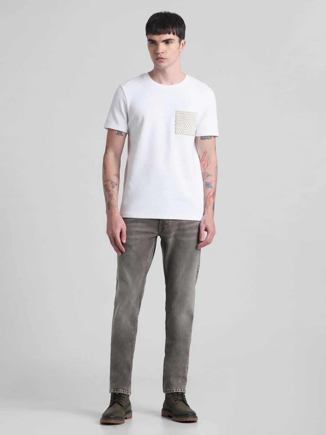 White Patch Pocket T-shirt - Image 6
