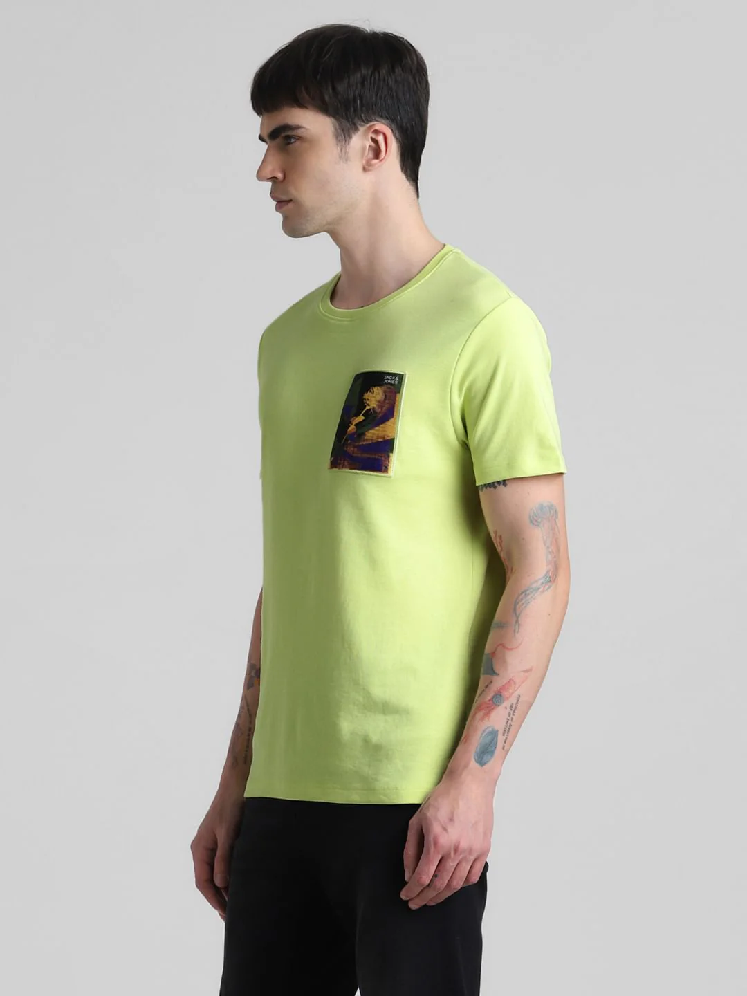 Green Applique Pocket T-shirt - Image 3