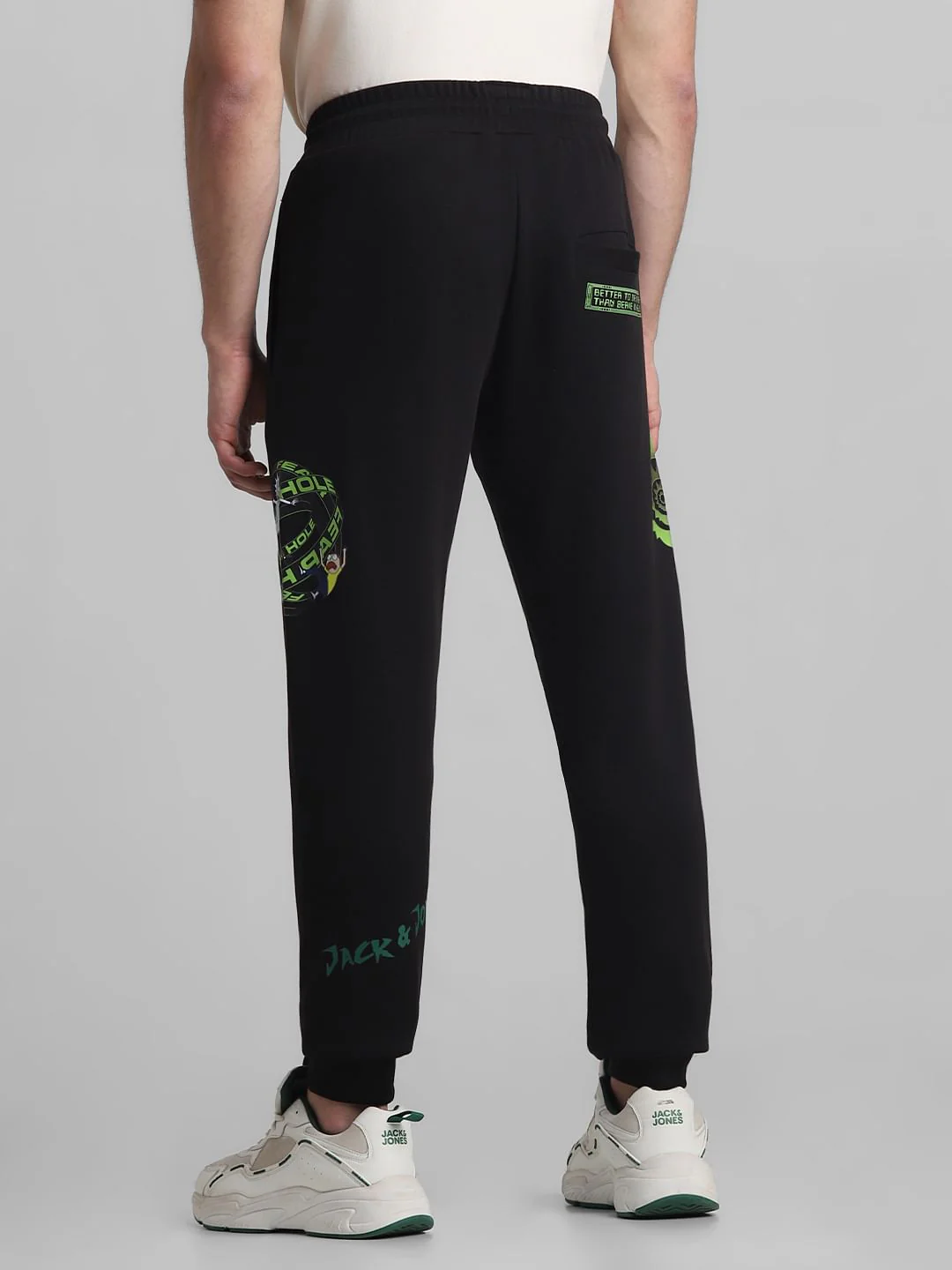 RICK & MORTY Black Mid Rise Printed Sweatpants - Image 3