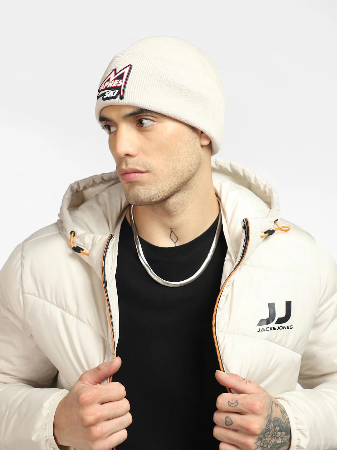 BEIGE GRAPHIC PRINT BEANIE