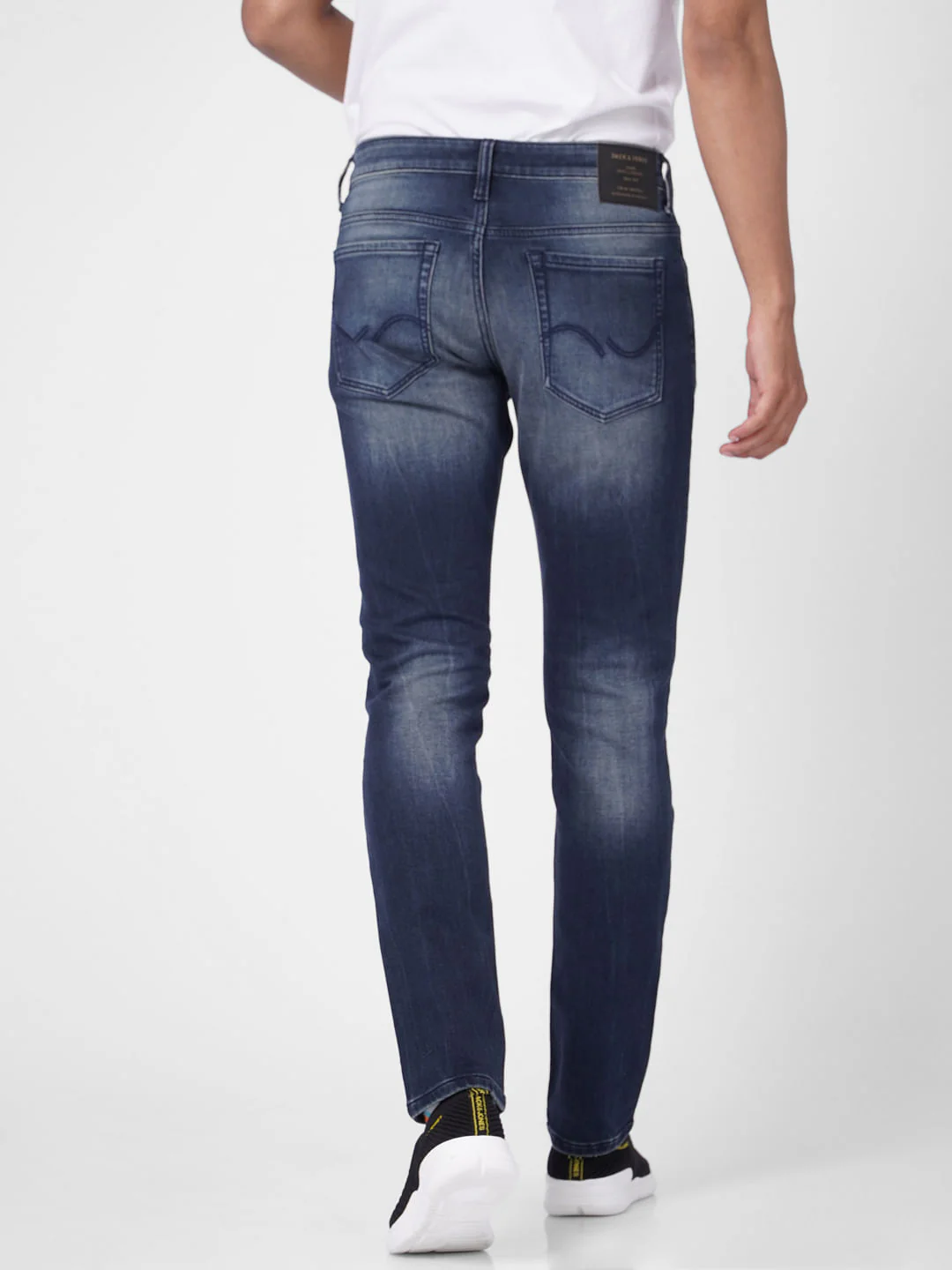 Blue Low Rise Washed Tim Anti Fit Jeans - Image 4