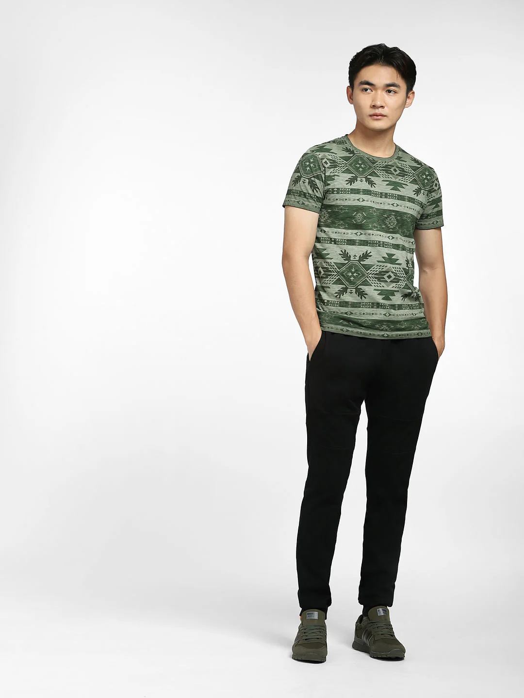 Green Aztec Print Crew Neck T-shirt - Image 6