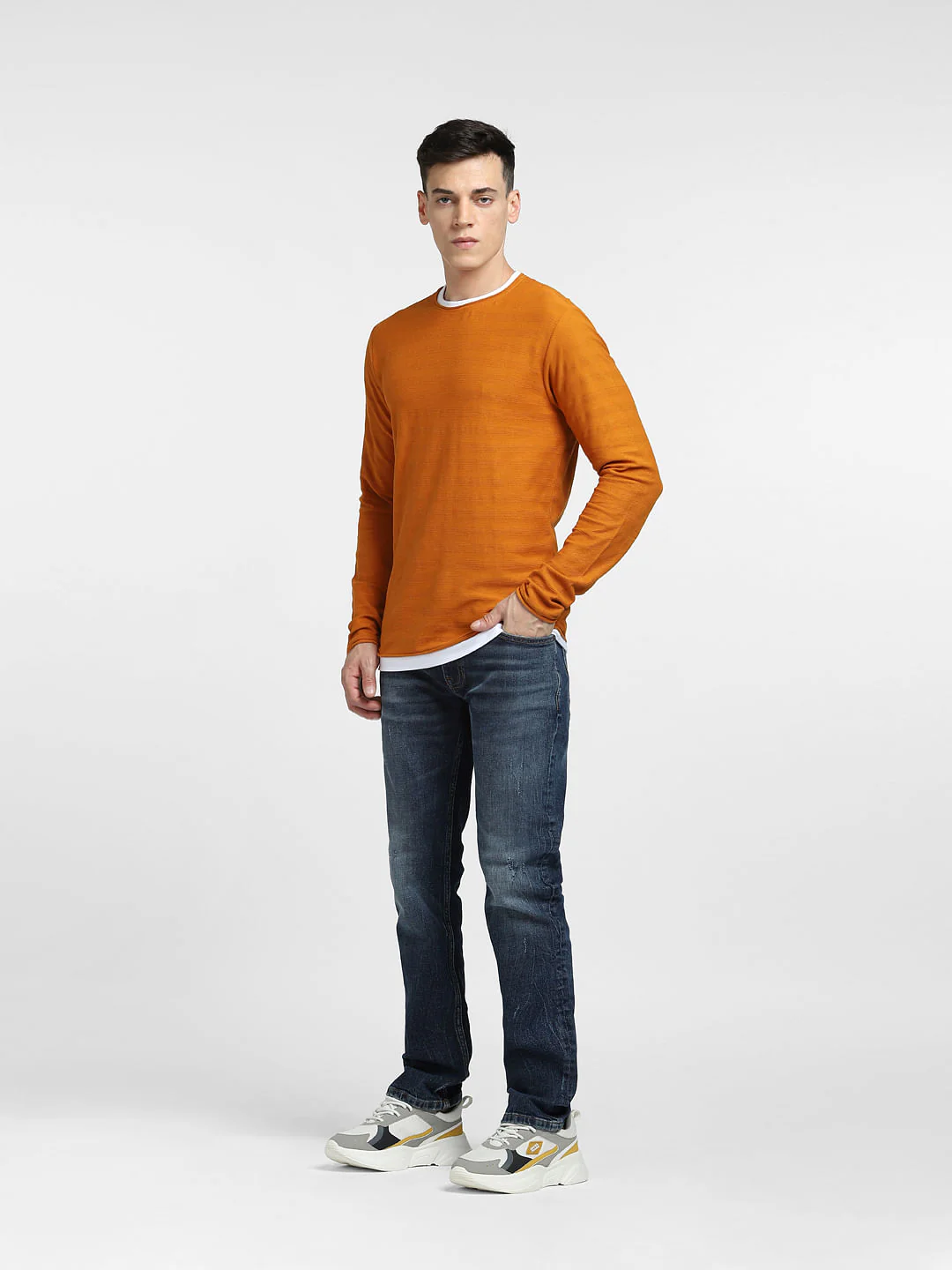 Brown Crew Neck T-shirt - Image 6