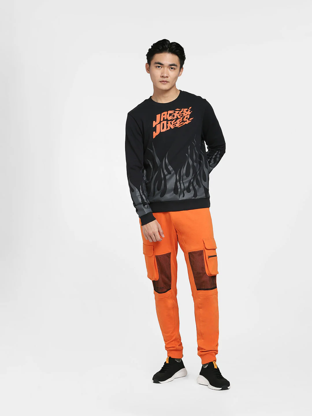 Black Graphic Print Sweatshirt - Image 6