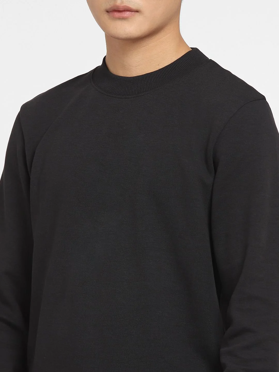 Black Sweatshirt - Image 5