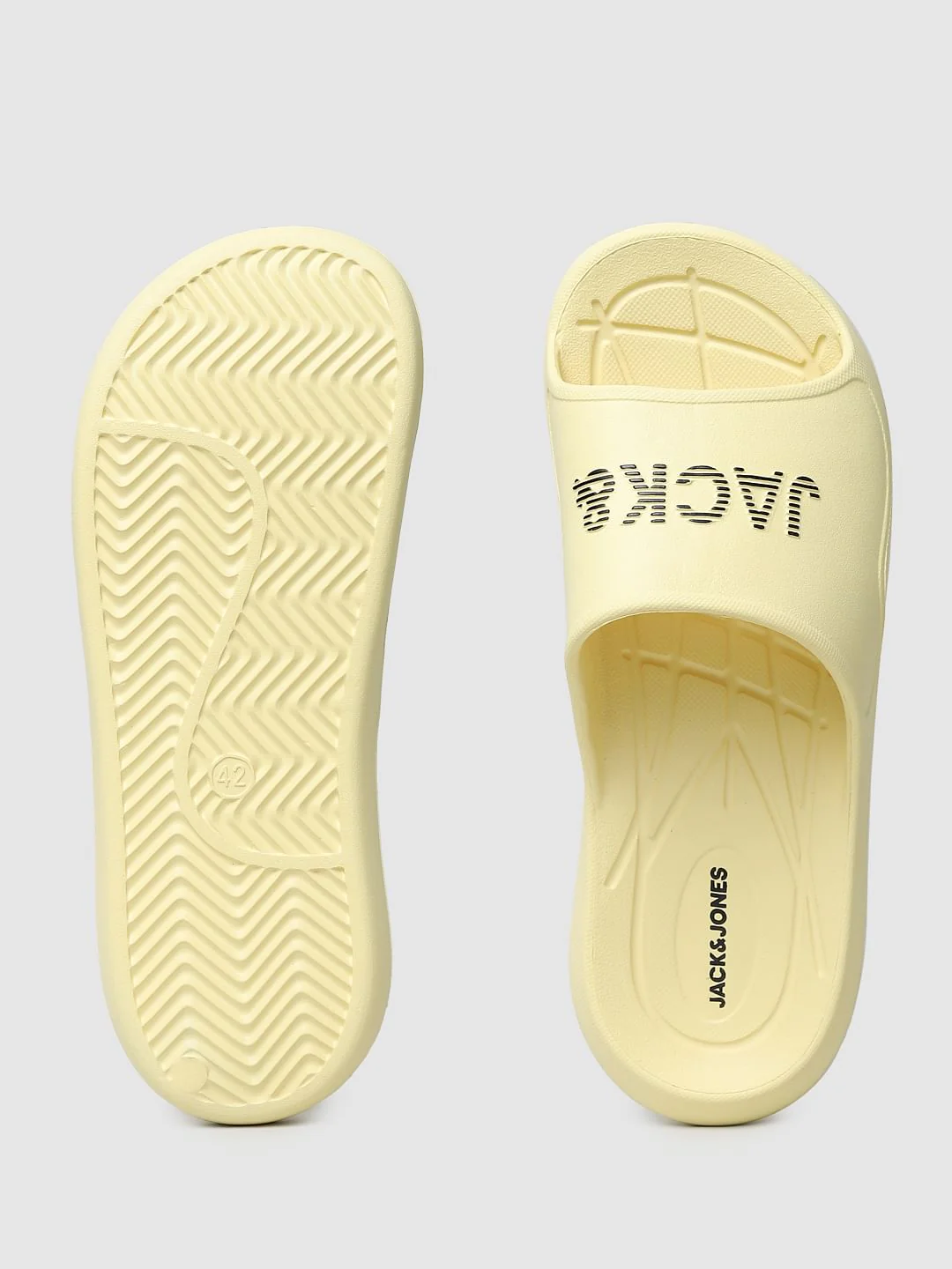 Pastel Yellow Logo Print Sliders - Image 5