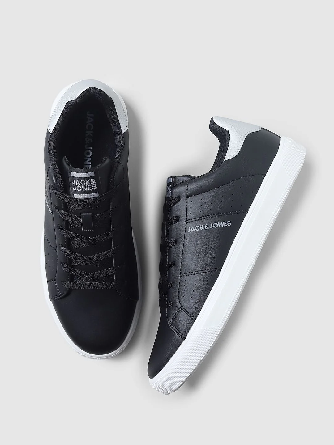 Black Sneakers - Image 2