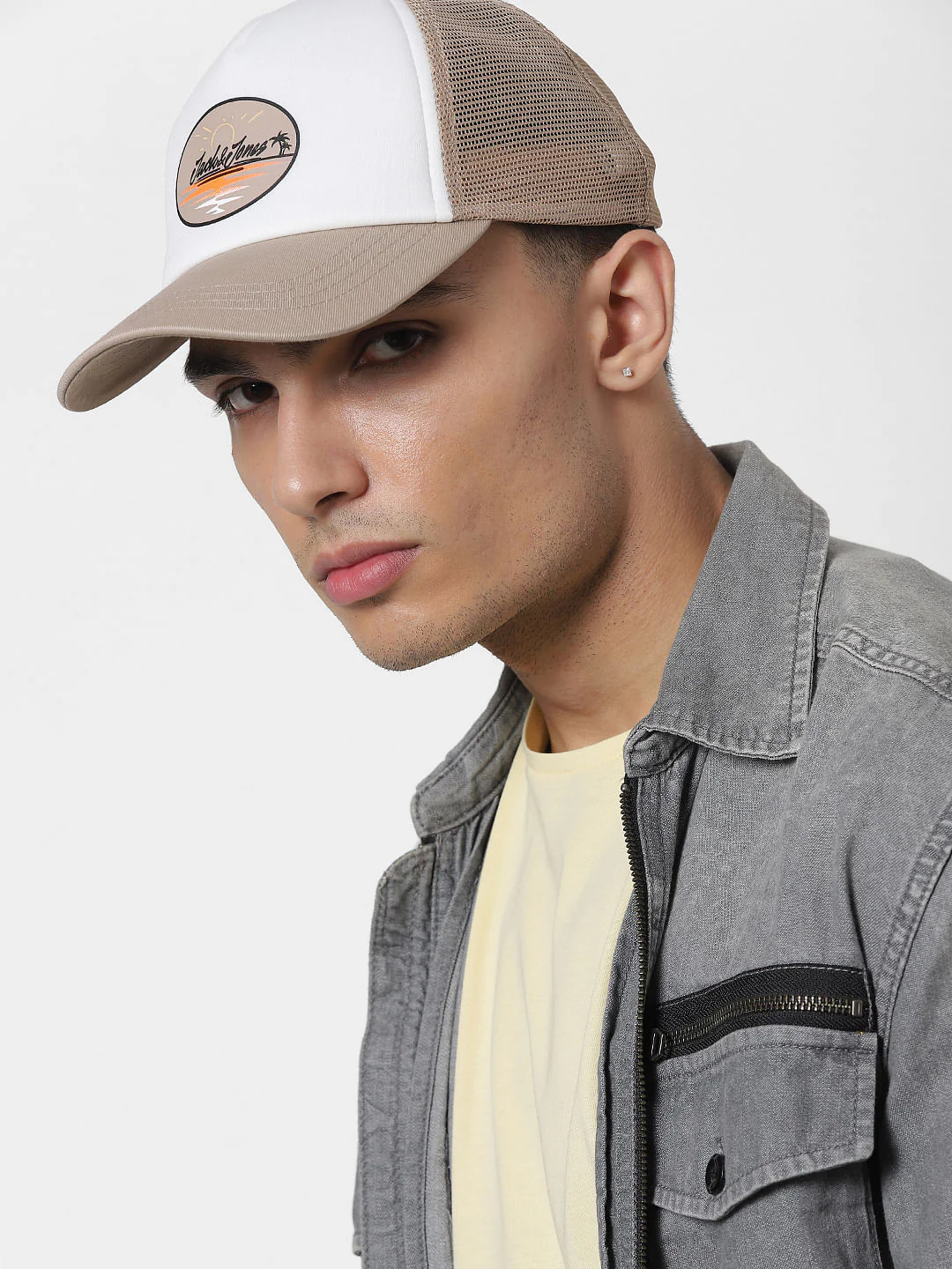 White Logo Print Trucker Cap - Image 2
