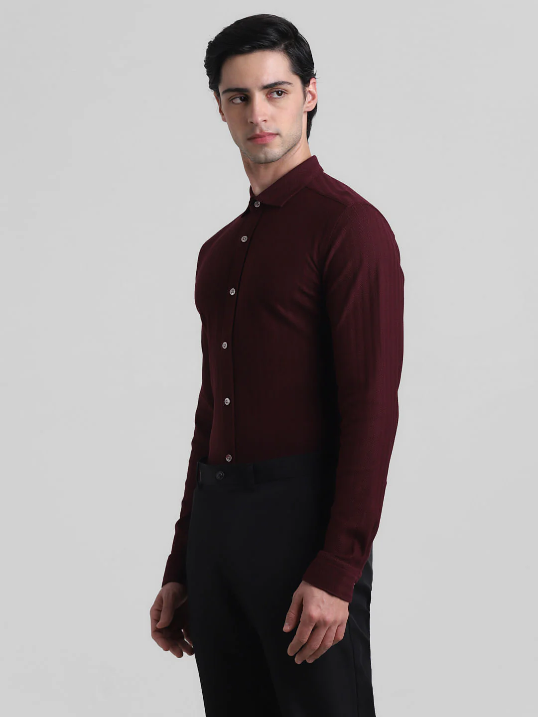 Maroon Chevron Print Knitted Shirt - Image 3