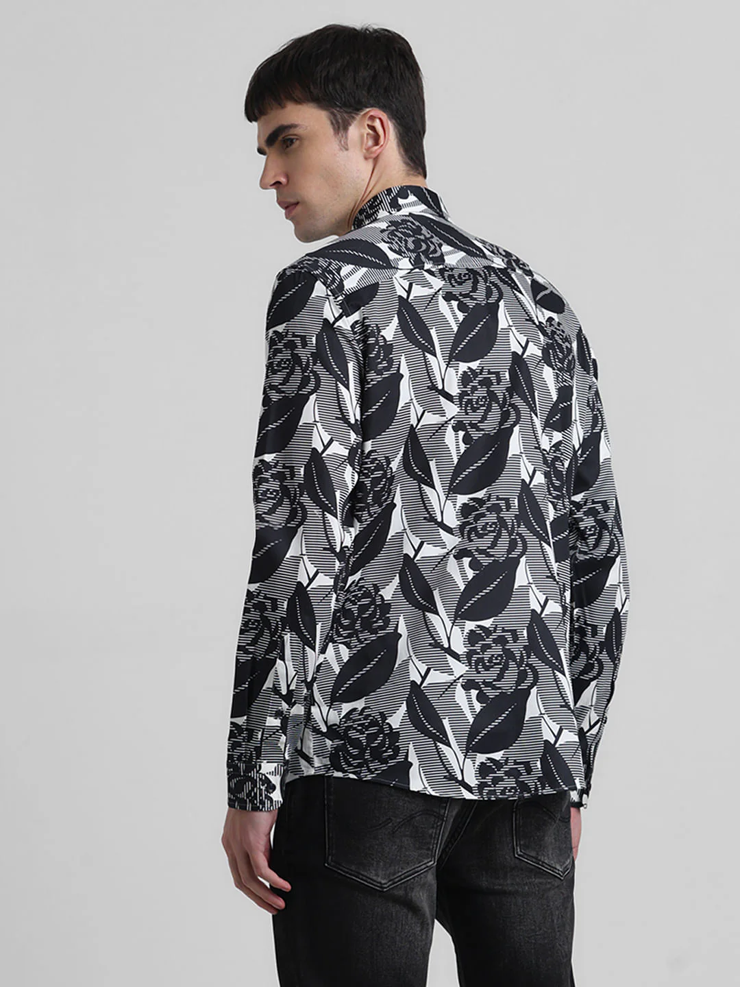 Black Abstract Print Full Sleeves Shirt - Image 4
