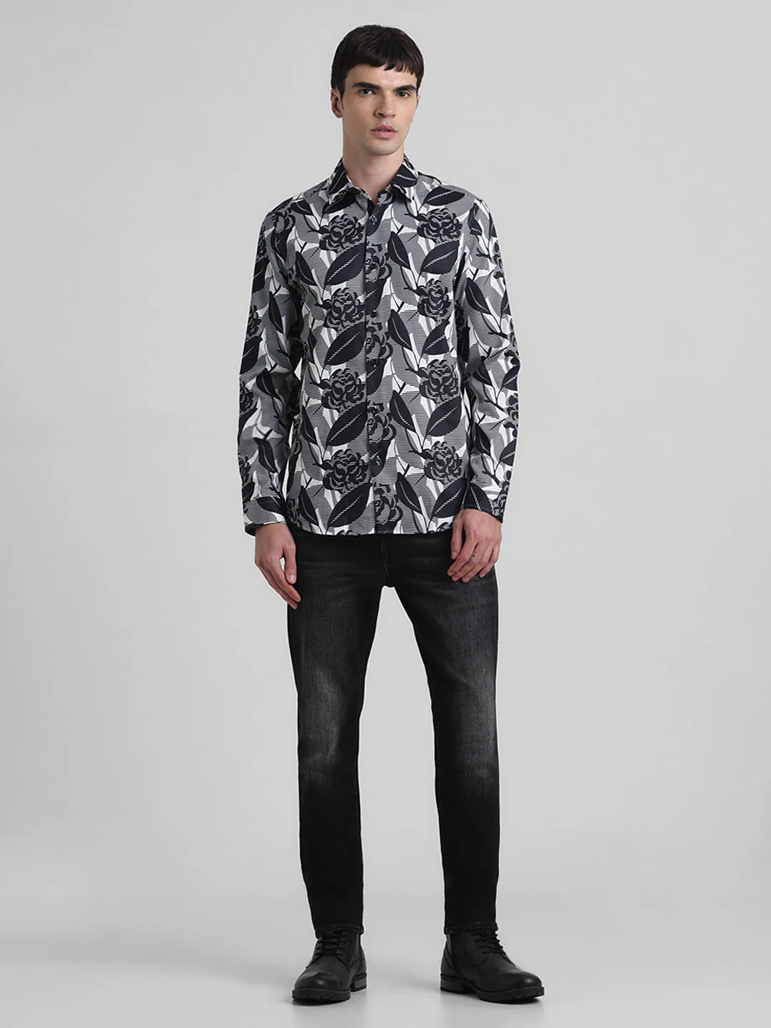 Black Abstract Print Full Sleeves Shirt - Image 6