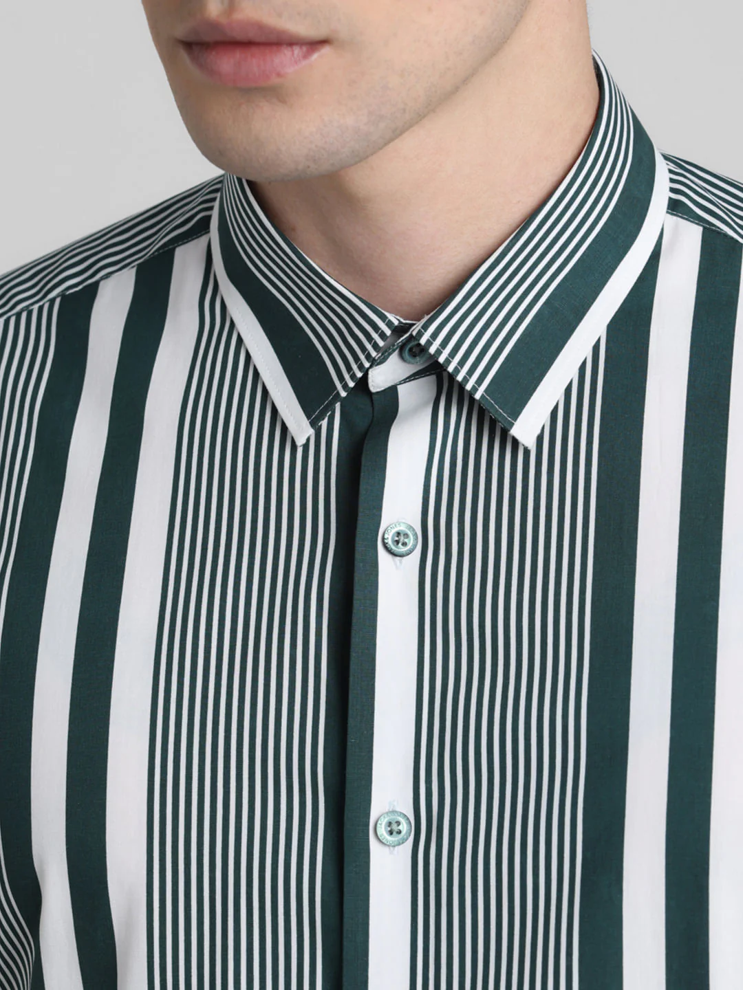 Green Striped Full Sleeves Shirt - Image 5