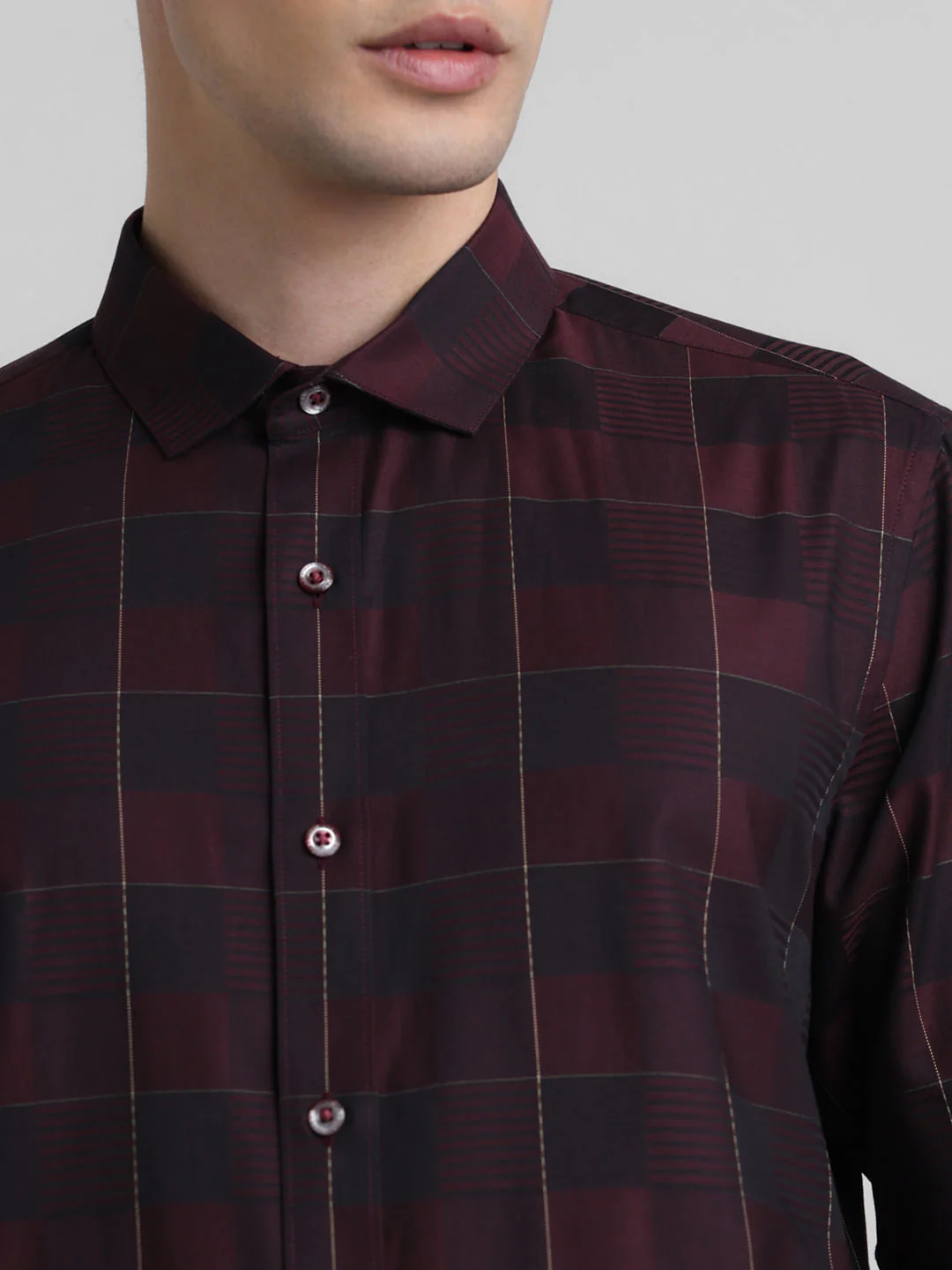 Maroon Dobby Check Full Sleeves Shirt - Image 5