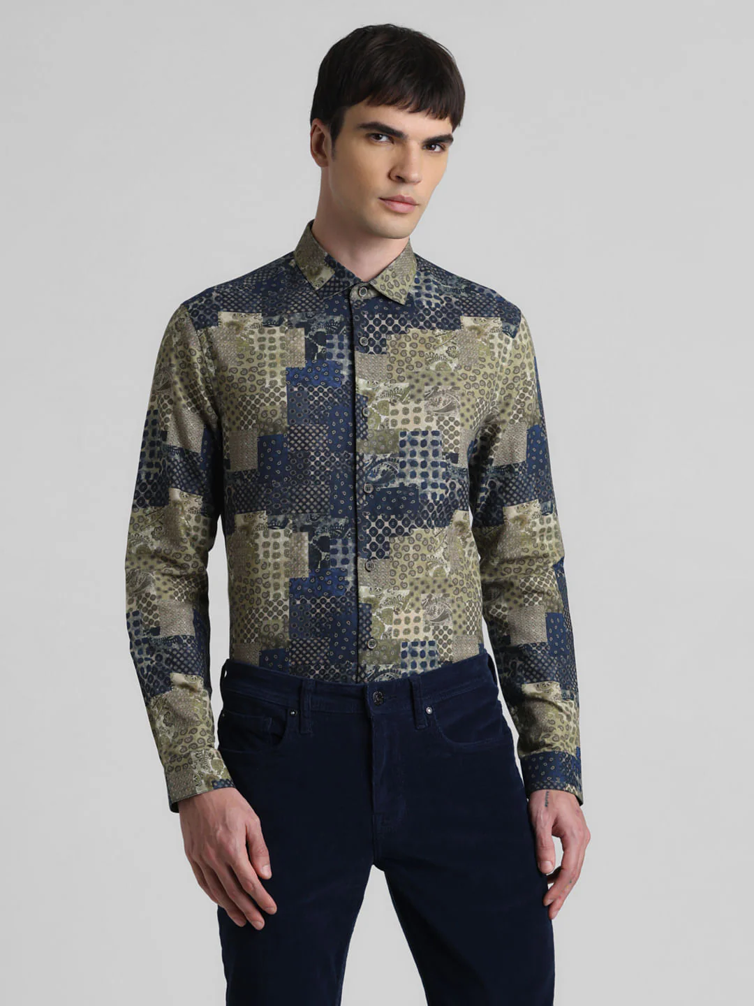 Blue Patch Print Linen Shirt - Image 2