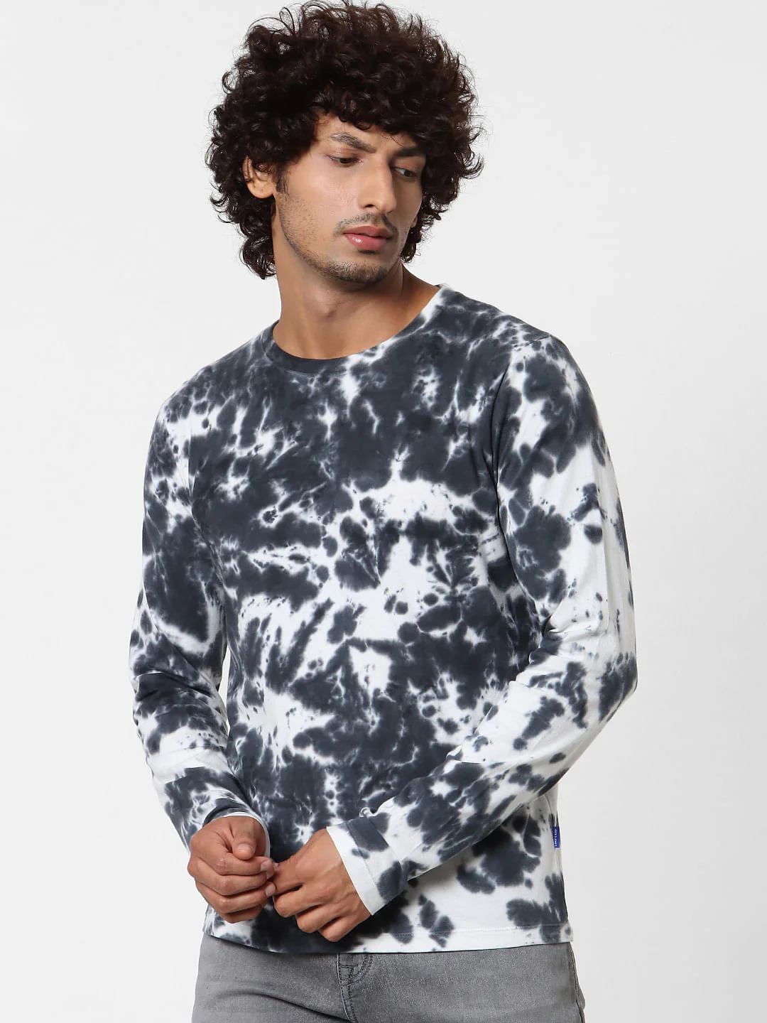 Black Full Sleeves Tie Dye Crew Neck T-shirt - Image 2