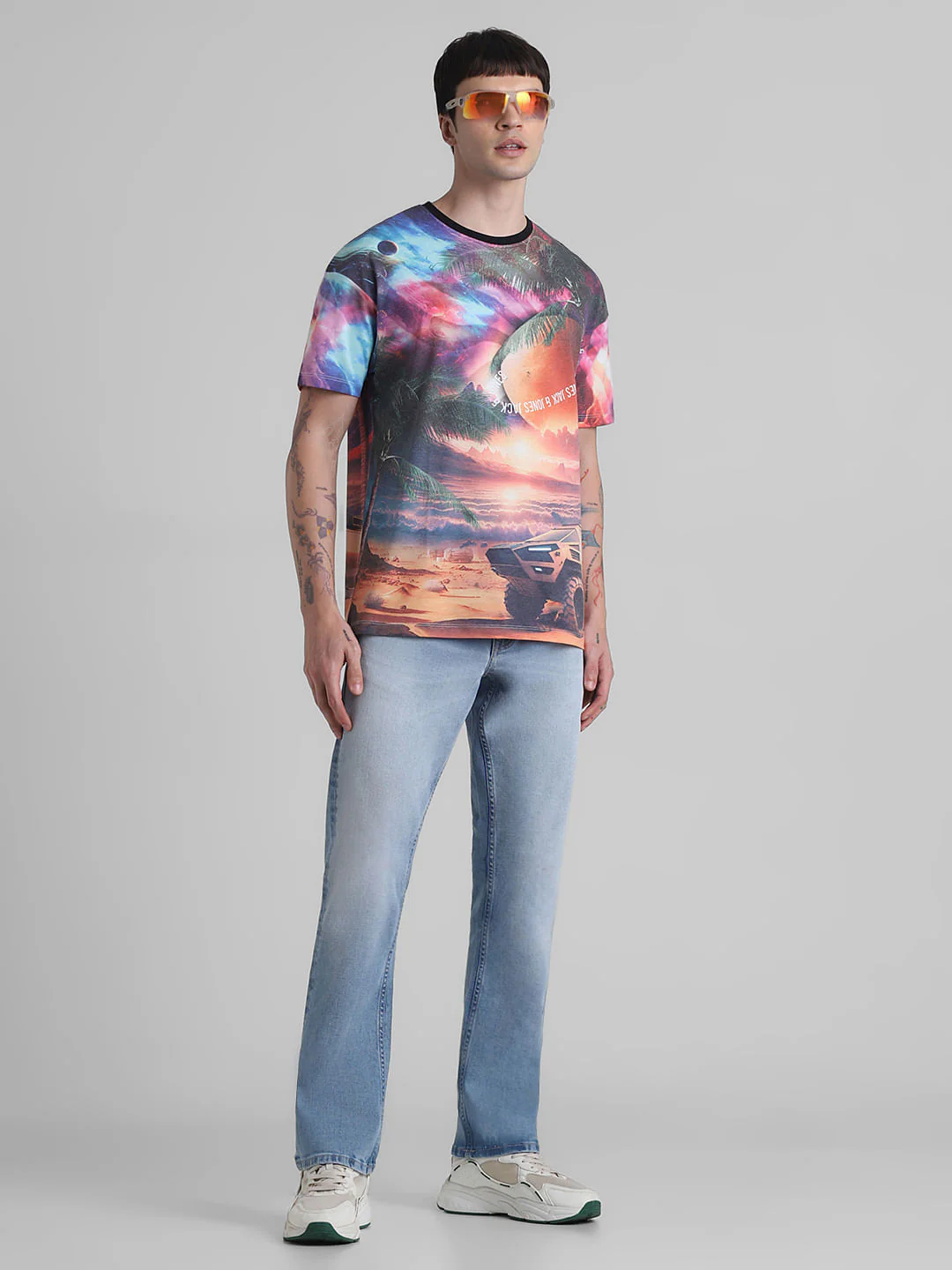 Light Blue Mid Rise Clark Regular Fit Jeans - Image 5