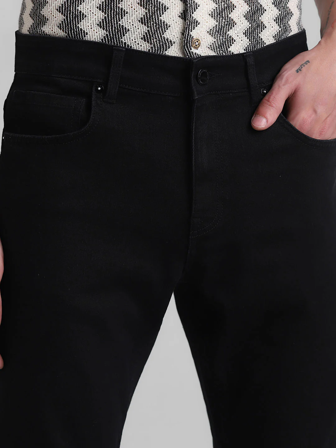 Black Mid Rise Clark Regular Fit Jeans - Image 4