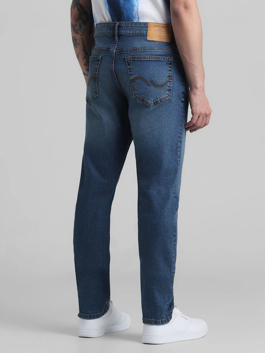 Blue Low Rise Washed Glenn Slim Fit Jeans - Image 3