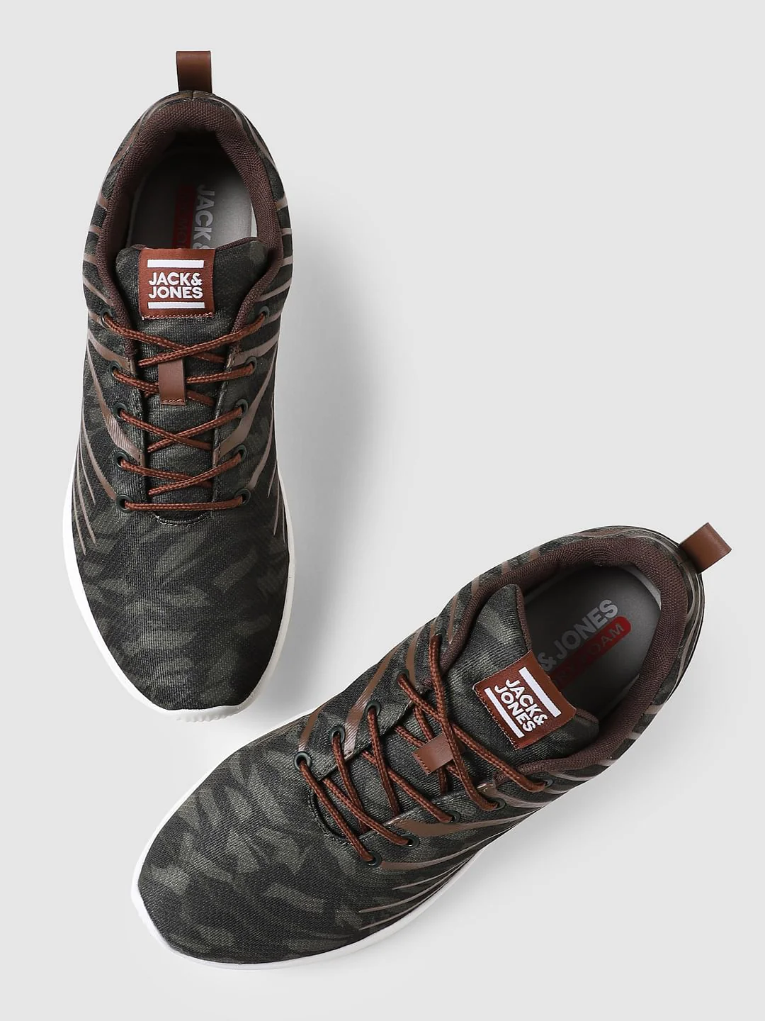 Green Camo Sneakers - Image 4