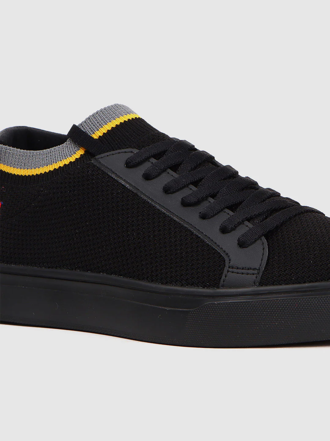 Black Graphic Print Knit Sneakers - Image 6