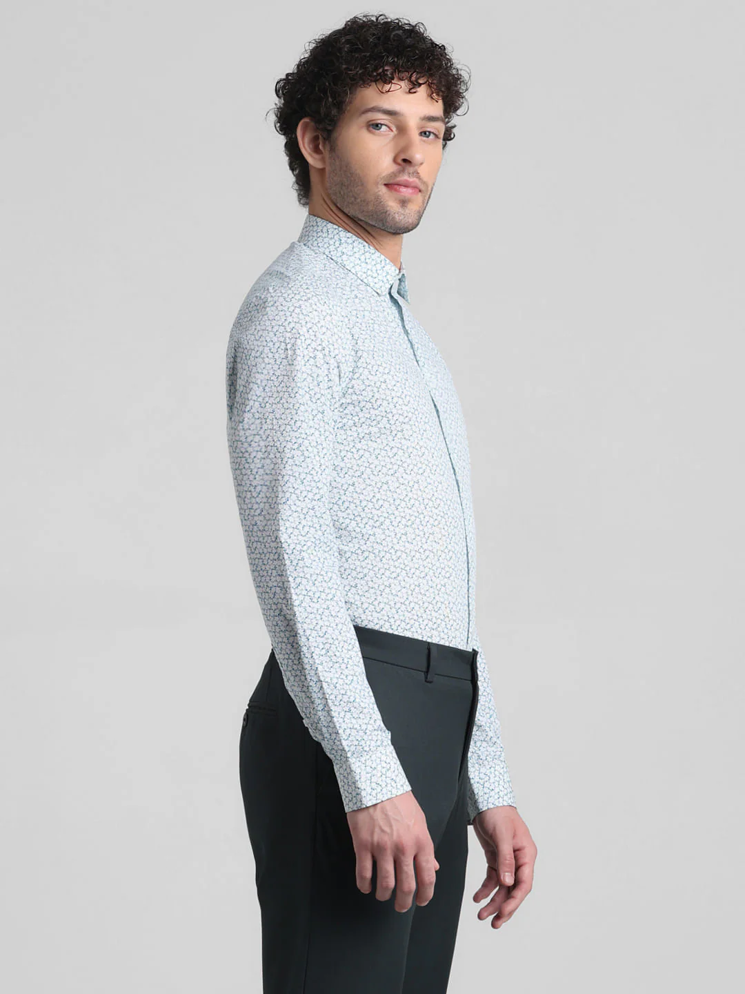 Green Abstract Print Full Sleeves Shirt - Image 3
