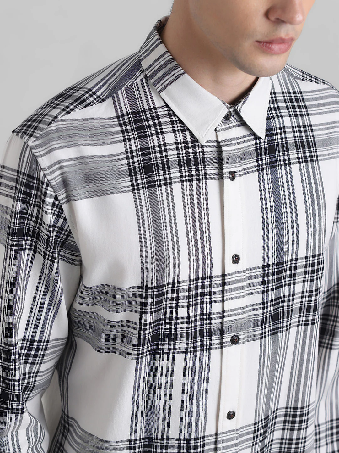 White Check Print Full Sleeves Shirt - Image 5