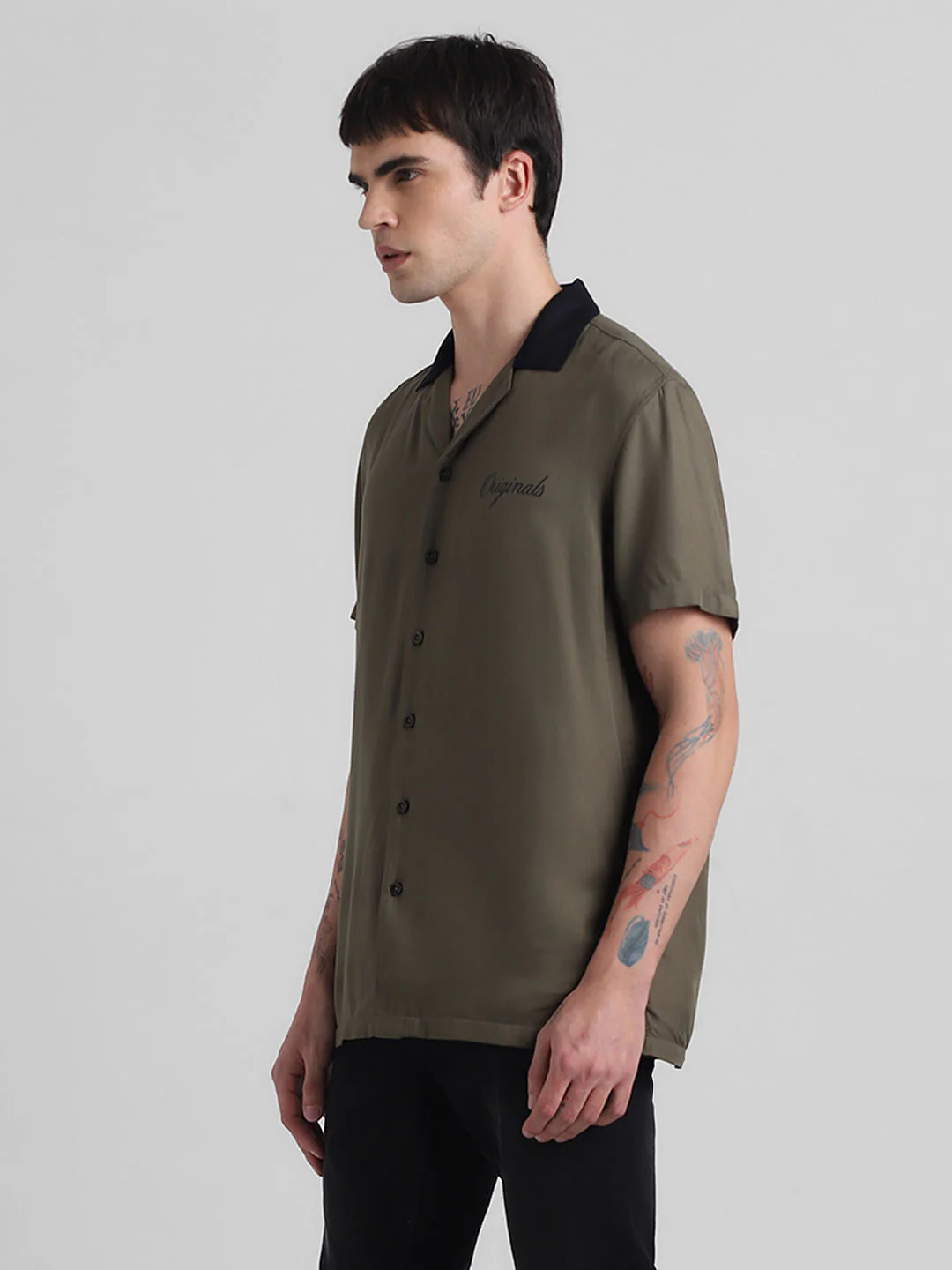 Green Printed Short Sleeves Shirt - Image 3