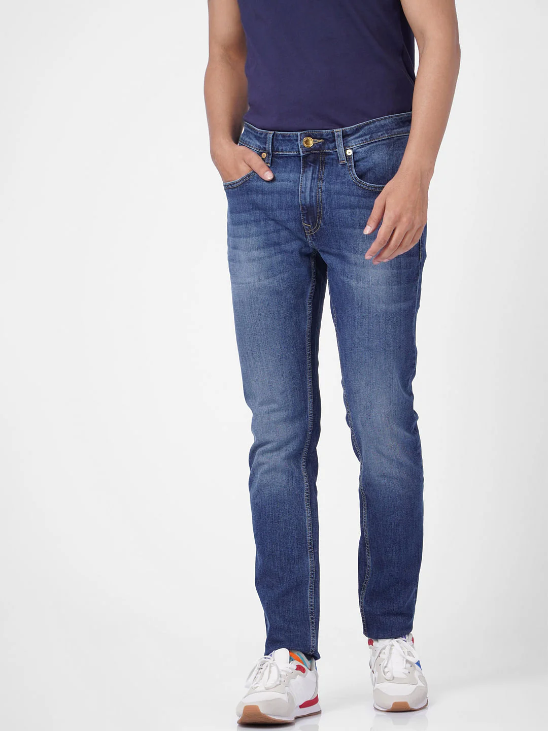 Blue Low Rise Washed Tim Anti Fit Jeans - Image 2
