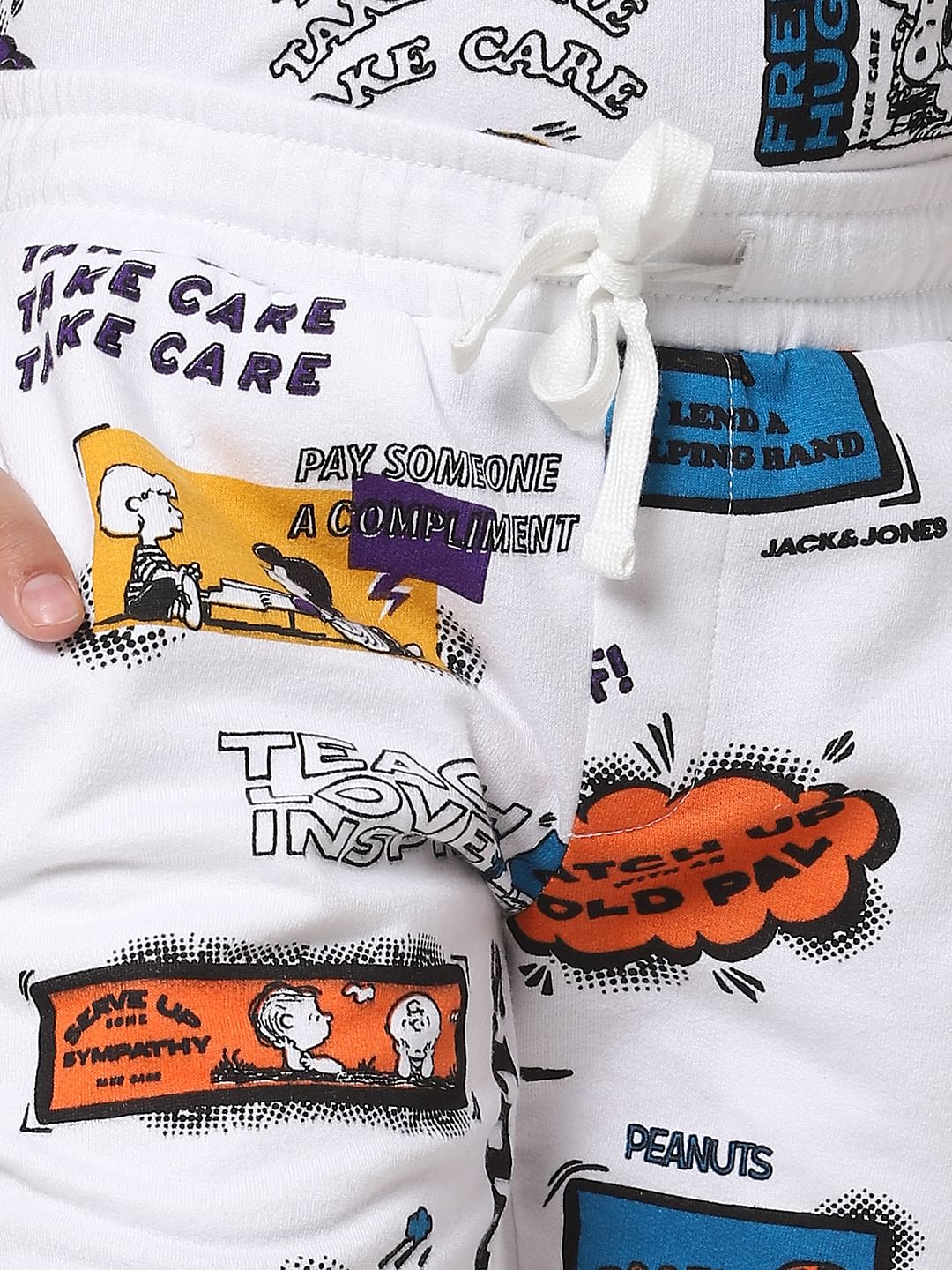 Boys X PEANUTS White Graphic Print Sweatshorts - Image 5