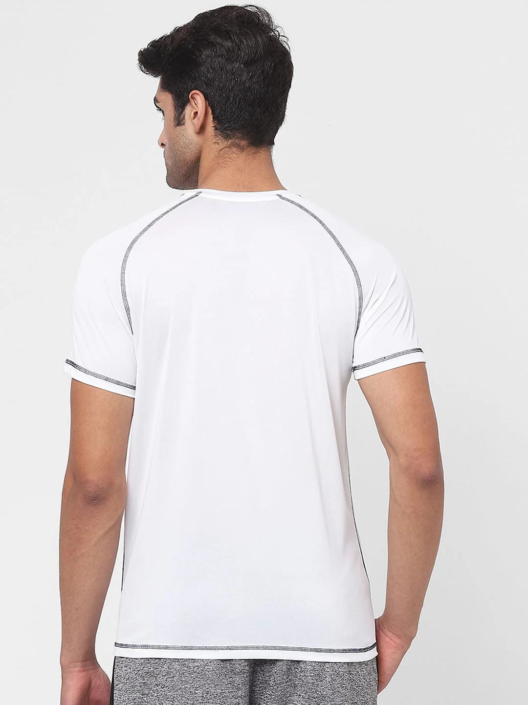 White Crew Neck Gym T-shirt - Image 4