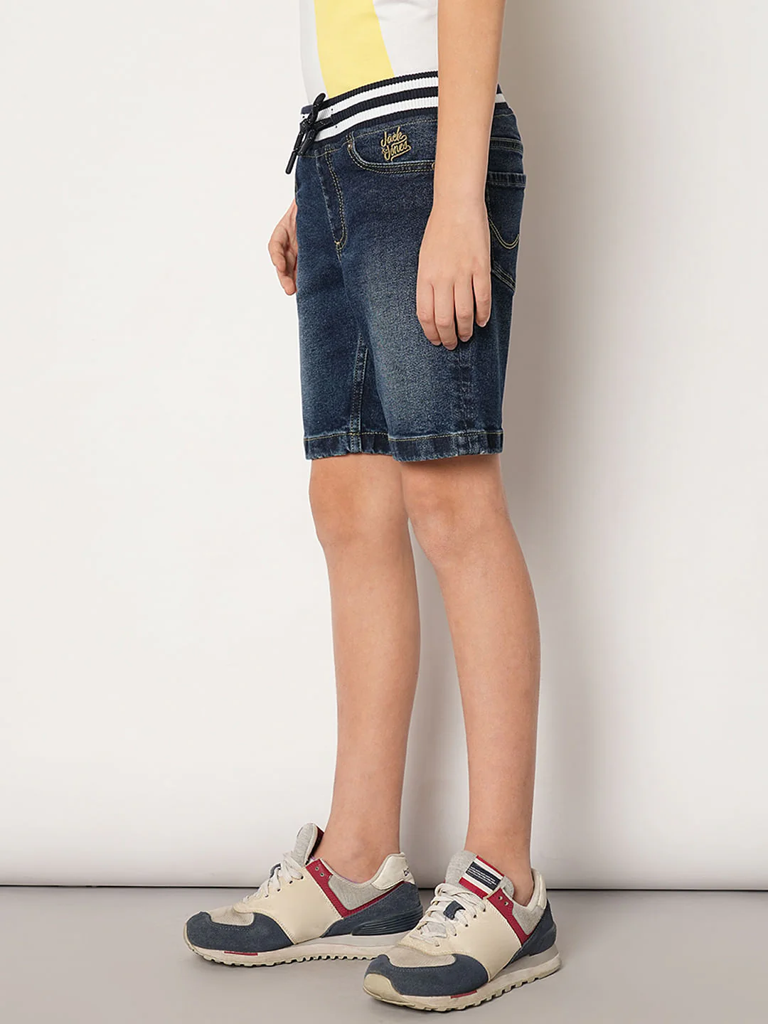 Blue Mid Rise Denim Shorts - Image 3
