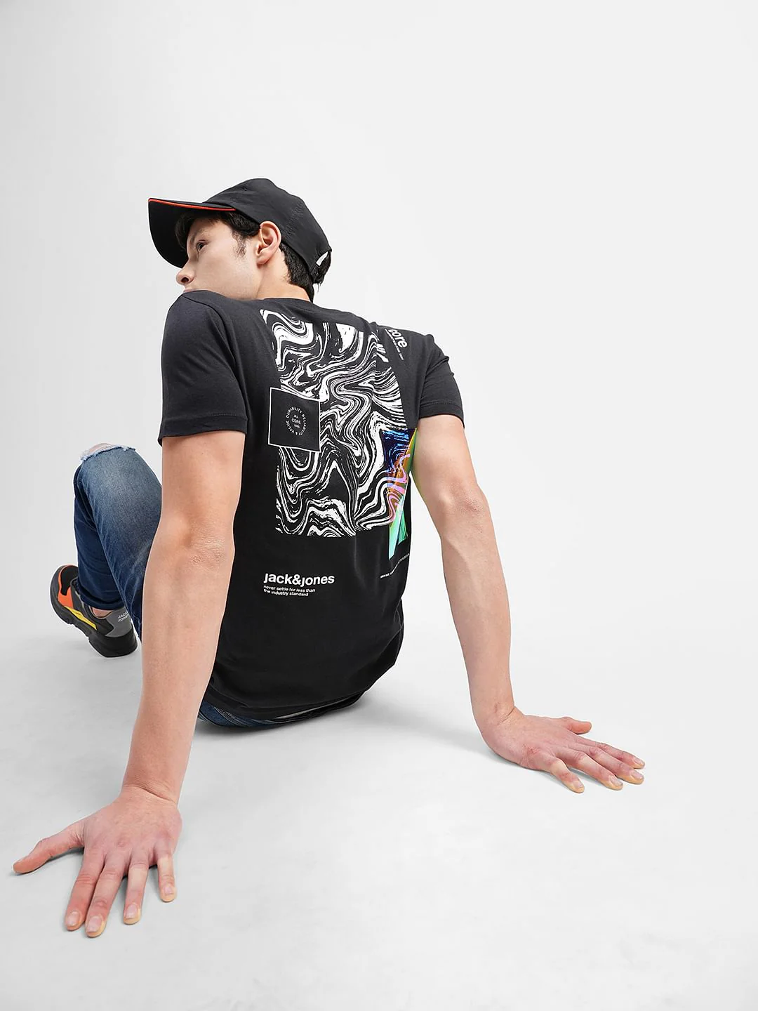 Black Graphic Print Crew Neck T-shirt
