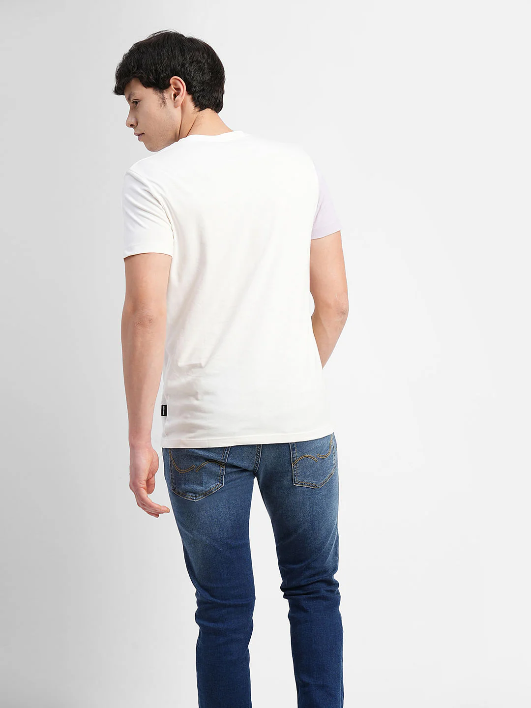 White Colourblocked Crew Neck T-shirt - Image 4