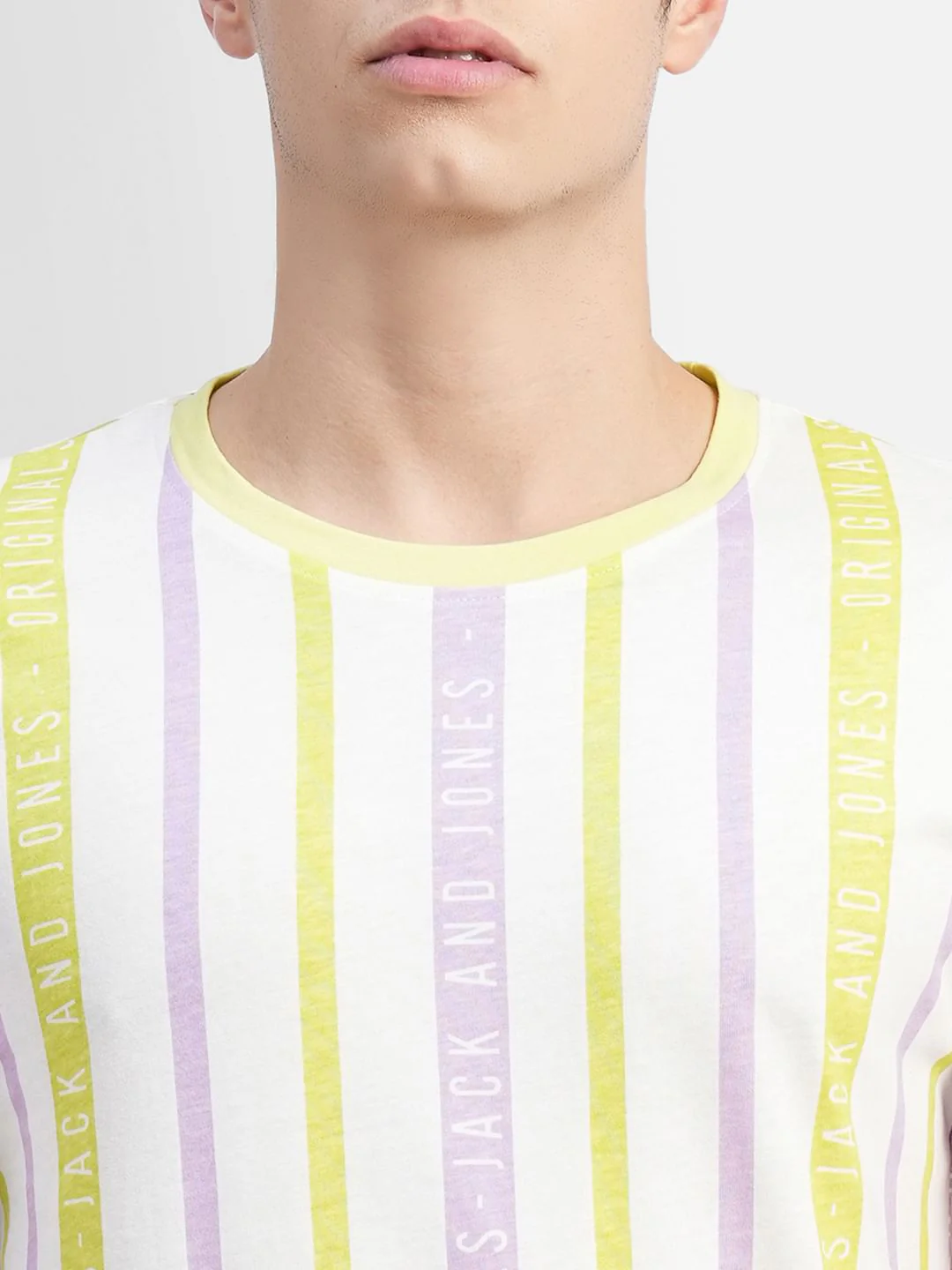 White Striped Crew Neck T-shirt - Image 5