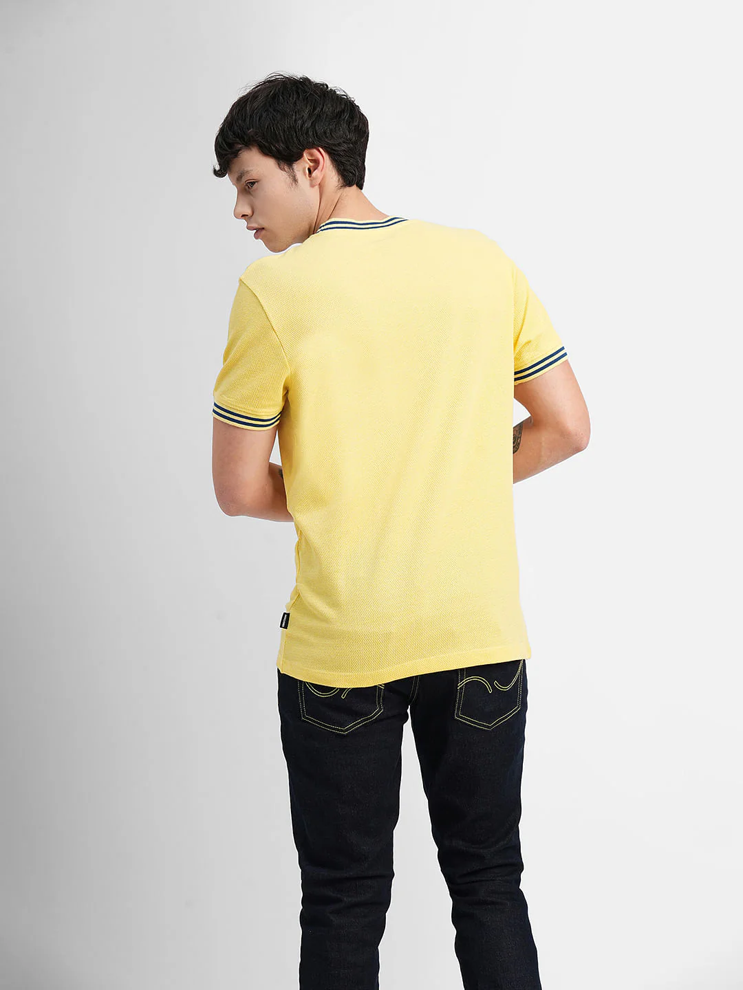 Yellow Crew Neck T-shirt - Image 4
