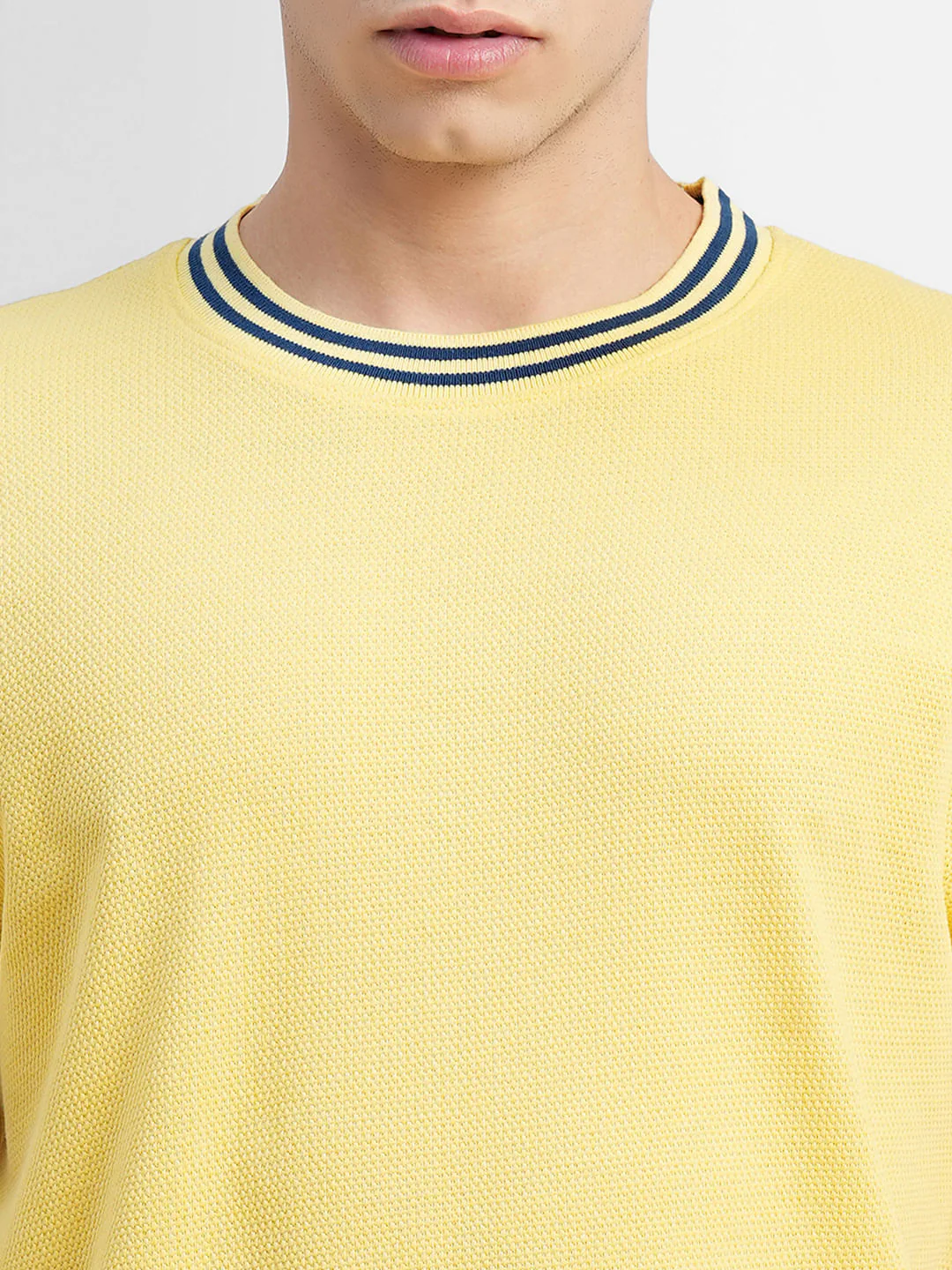 Yellow Crew Neck T-shirt - Image 5