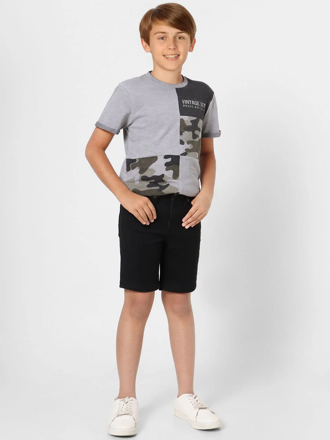 Boys Grey Colourblocked Crew Neck T-shirt